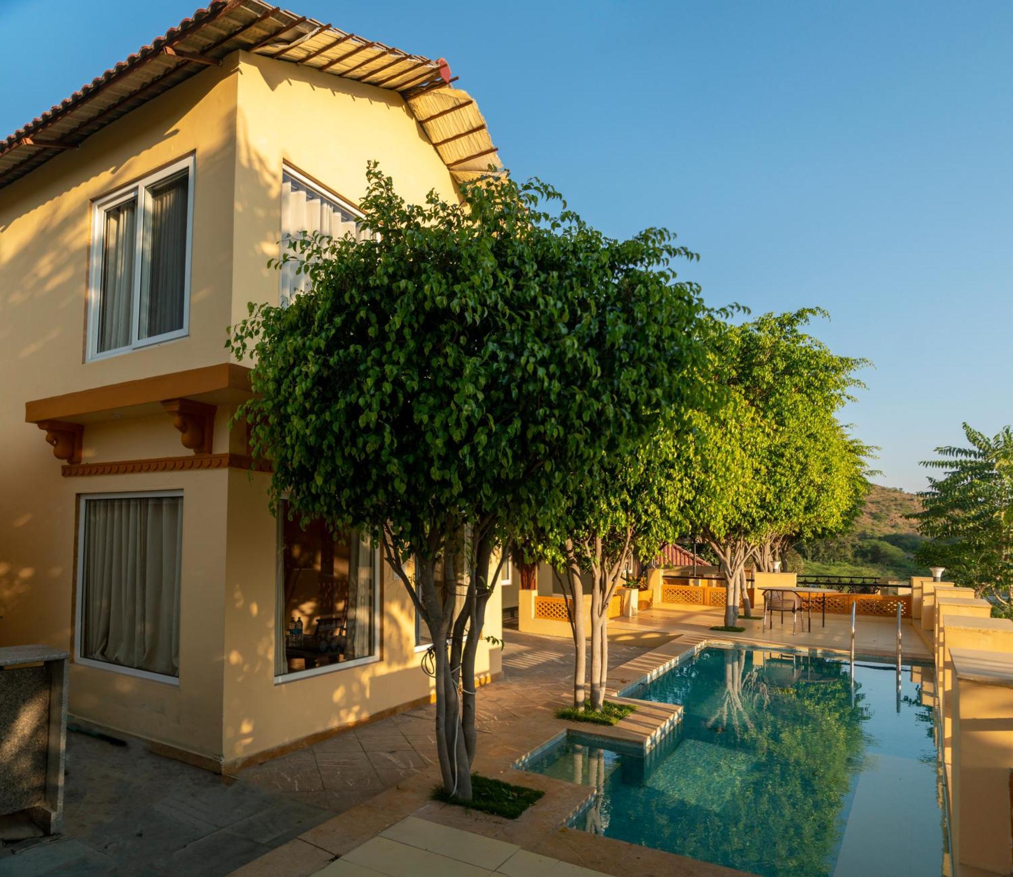 Udai Nature Valley Resort - A Peace Full Farmhouse Resort Udaipur Extérieur photo